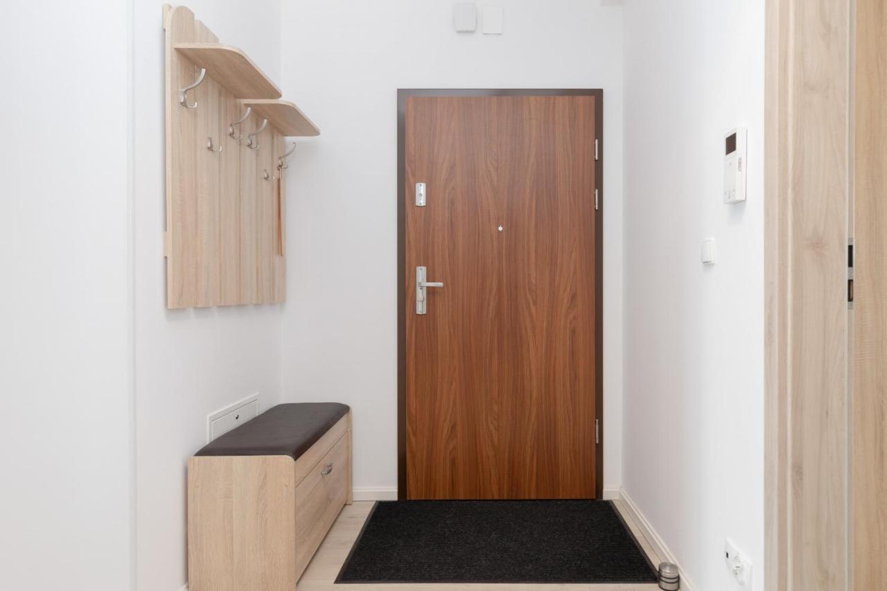 Przestronny Apartament Z Balkonem - Przy Porcie - Swinoujscie By Noclegi Renters Экстерьер фото
