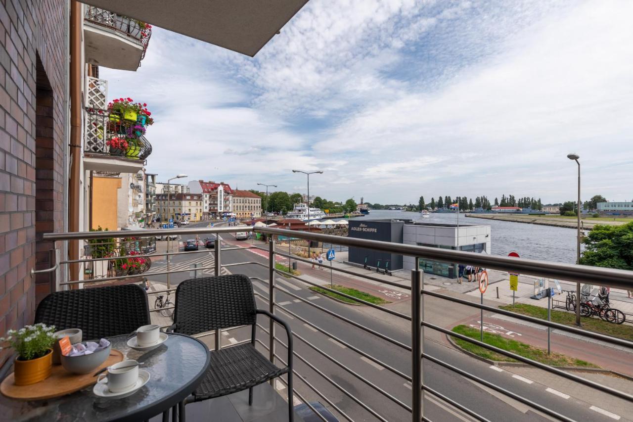 Przestronny Apartament Z Balkonem - Przy Porcie - Swinoujscie By Noclegi Renters Экстерьер фото